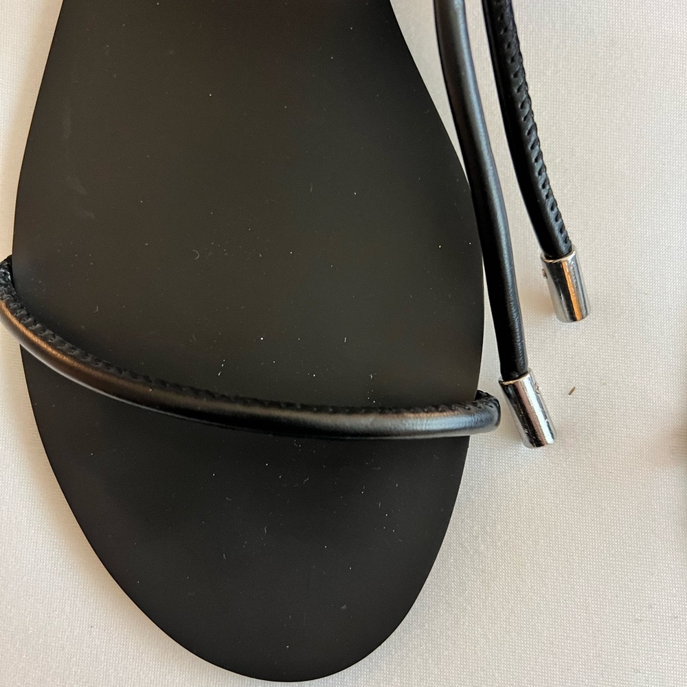 Steve Madden Black Lace-Up Minimalist Flat Sandals - Picture 8 of 9